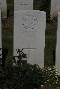 Terlincthun British Cemetery Wimille - Leyshon, A W