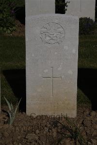 Terlincthun British Cemetery Wimille - Lilley, Ernest Dyer
