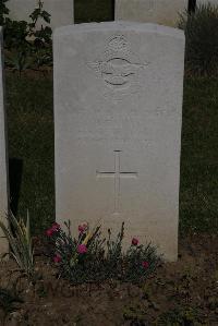 Terlincthun British Cemetery Wimille - Lilly, Howard Frederick