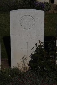 Terlincthun British Cemetery Wimille - Lindsay, Francis Thomas