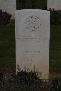 Terlincthun British Cemetery Wimille - Livingston, John Hugh