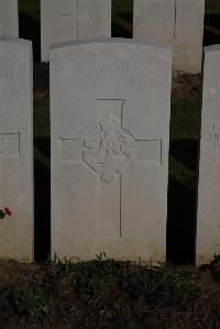 Terlincthun British Cemetery Wimille - Loughran, P