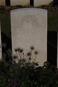 Terlincthun British Cemetery Wimille - Low, John