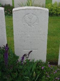Terlincthun British Cemetery Wimille - Mainwaring, William