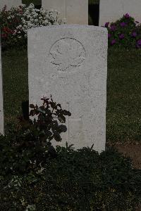 Terlincthun British Cemetery Wimille - MacKey, W H
