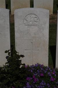 Terlincthun British Cemetery Wimille - Major, T