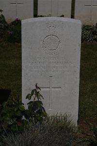 Terlincthun British Cemetery Wimille - Mallows, Bertie