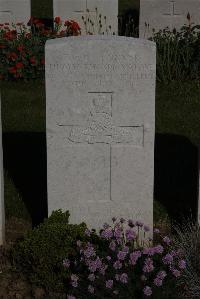 Terlincthun British Cemetery Wimille - Malone, Thomas Edward