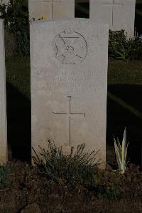 Terlincthun British Cemetery Wimille - Marsh, H M