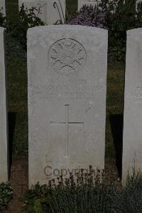 Terlincthun British Cemetery Wimille - Martindale, Thomas Obadiah