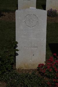Terlincthun British Cemetery Wimille - Mason, H