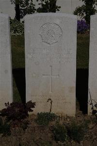 Terlincthun British Cemetery Wimille - Mason, Heseltine