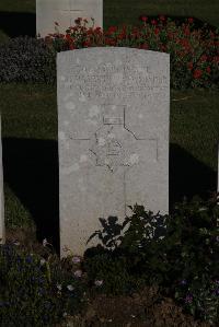 Terlincthun British Cemetery Wimille - Maunder, Thomas William