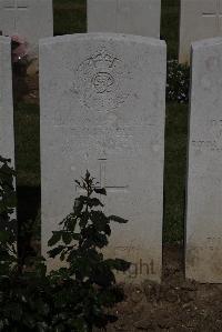 Terlincthun British Cemetery Wimille - Maxwell, T