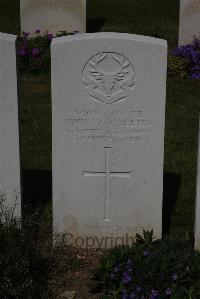 Terlincthun British Cemetery Wimille - McCallum, John