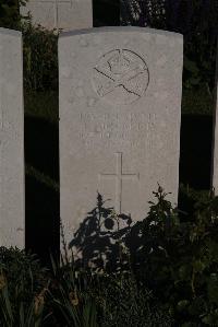 Terlincthun British Cemetery Wimille - McCarthy, L