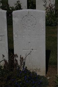 Terlincthun British Cemetery Wimille - McDonald, John
