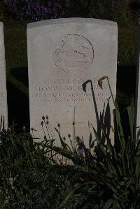 Terlincthun British Cemetery Wimille - McGilvray, David