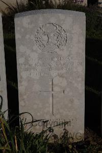 Terlincthun British Cemetery Wimille - McIntosh, Hector George