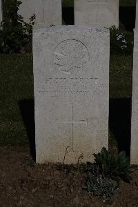 Terlincthun British Cemetery Wimille - McIntosh, William Peter
