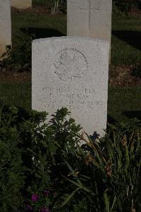 Terlincthun British Cemetery Wimille - McKay, E V