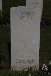 Terlincthun British Cemetery Wimille - McKay, John