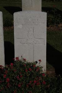 Terlincthun British Cemetery Wimille - Message, J