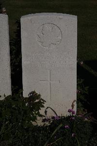 Terlincthun British Cemetery Wimille - Minard, Bert George
