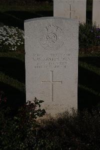 Terlincthun British Cemetery Wimille - Minter, V W