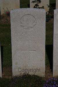 Terlincthun British Cemetery Wimille - Moir, P T