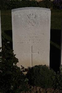 Terlincthun British Cemetery Wimille - Monk, Richard