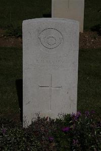 Terlincthun British Cemetery Wimille - Morley, Richard Herbert