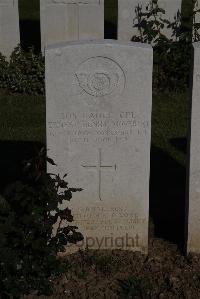 Terlincthun British Cemetery Wimille - Moverley, Ernest Henry