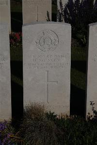 Terlincthun British Cemetery Wimille - Muncey, H