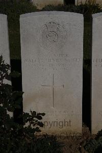 Terlincthun British Cemetery Wimille - Newey, Walter Henry