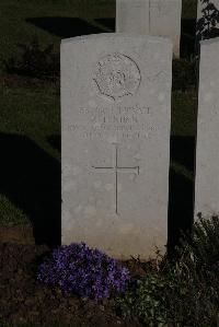 Terlincthun British Cemetery Wimille - Nunn, C H