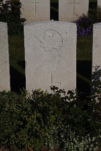Terlincthun British Cemetery Wimille - Osborn, G