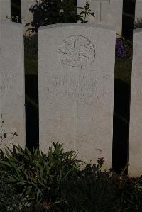 Terlincthun British Cemetery Wimille - Osborne, Henry Douglas