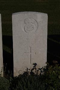 Terlincthun British Cemetery Wimille - Owen, Edward O.