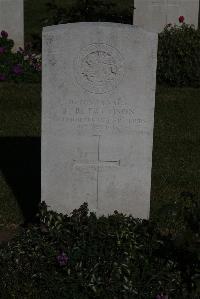Terlincthun British Cemetery Wimille - Pattison, J B