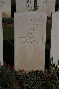 Terlincthun British Cemetery Wimille - Pettigrew, F