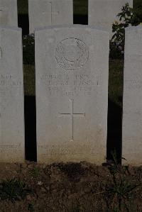 Terlincthun British Cemetery Wimille - Pinnell, George