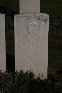 Terlincthun British Cemetery Wimille - Porter, Alan Grey