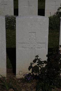 Terlincthun British Cemetery Wimille - Potts, Joshua John