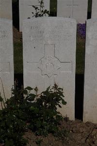 Terlincthun British Cemetery Wimille - Price, H G