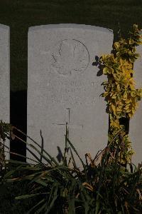 Terlincthun British Cemetery Wimille - Proulx, C