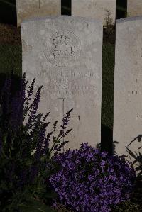 Terlincthun British Cemetery Wimille - Quinn, J