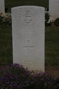 Terlincthun British Cemetery Wimille - Raper, Leslie Alfred