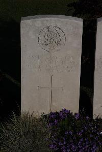 Terlincthun British Cemetery Wimille - Reeves, C. McDonald
