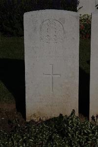 Terlincthun British Cemetery Wimille - Reid, A